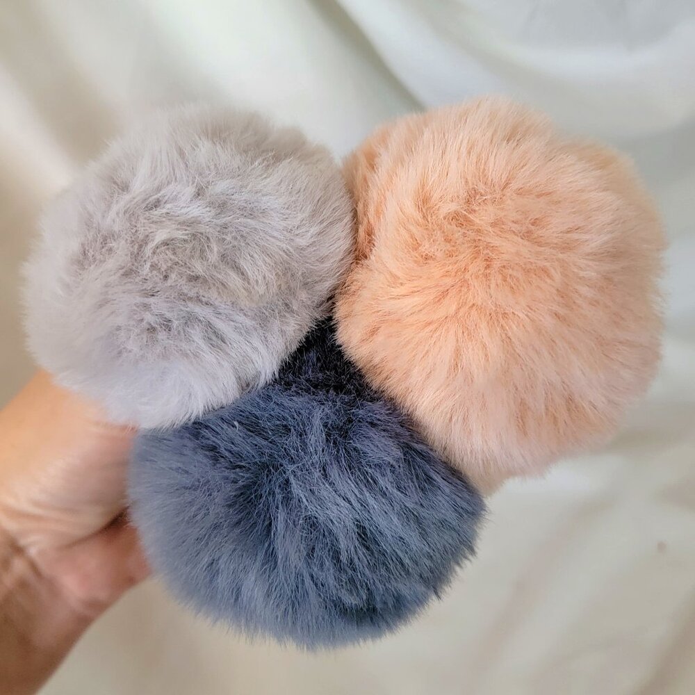 7 Fluffy PomPom Keychains, Brand New, Tons of Colors, You Choose Your Color(s) - Picture 3 of 4
